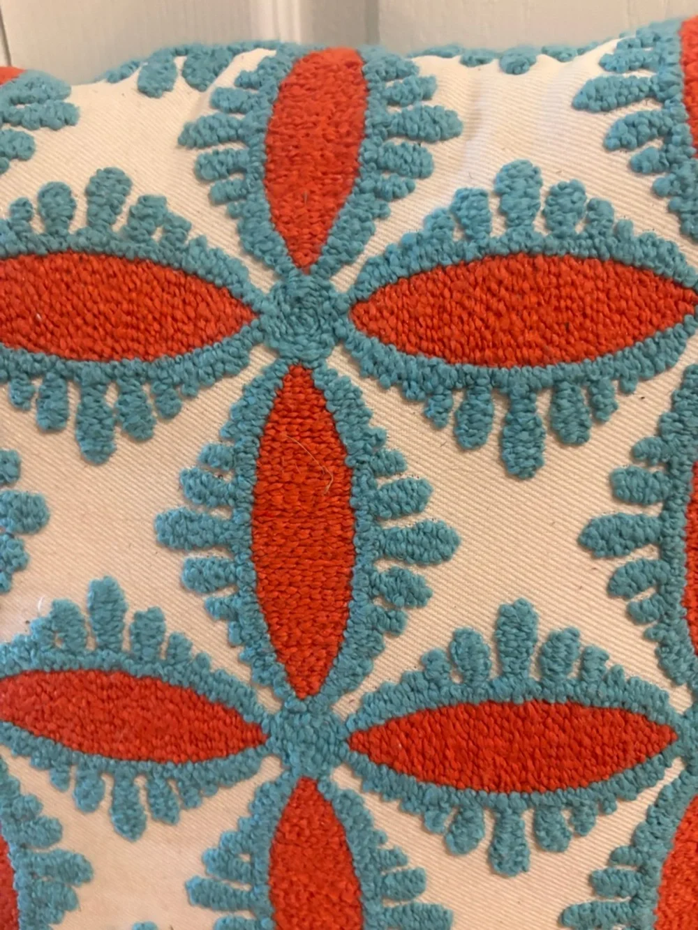 Indoor/ Outdoor Pillow 14 x 14 - Picture 2 of 5